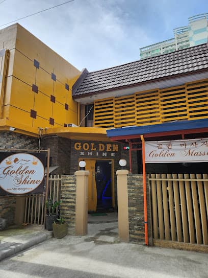 Golden Shine Massage