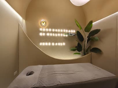 June and July Spa and Cafe