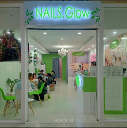 NAILS.Glow MC