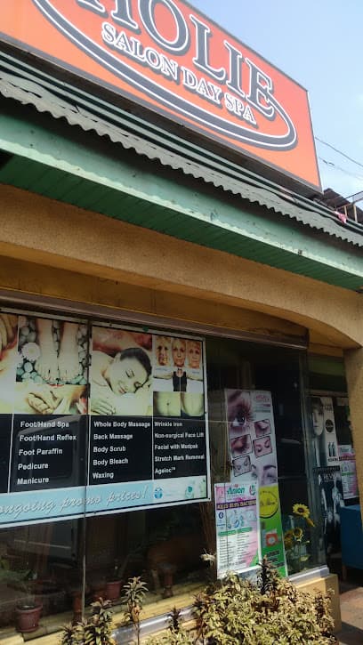 Holie Facial Spa Center