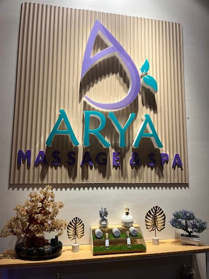 Arya Massage Shorthorn