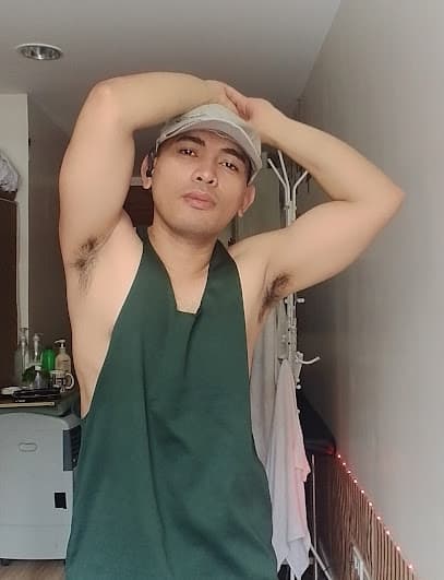 MASSAGE & WAXING