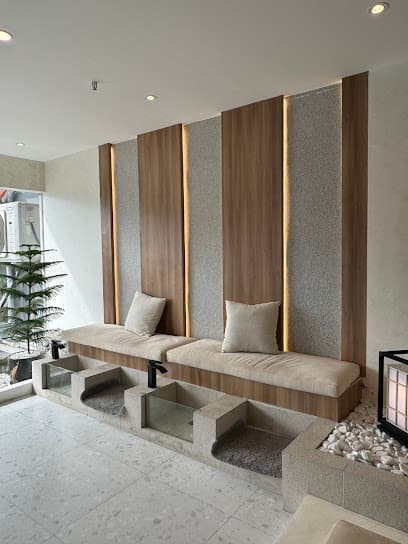 Spanda Massage and Spa - West Ave