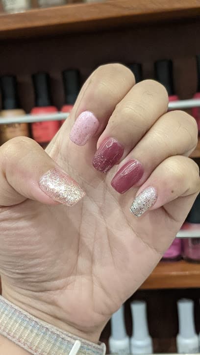 Lavish by Sissy’s Nail Art and Spa