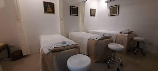 Skin Refresh Anti-Aging & Wellness Spa