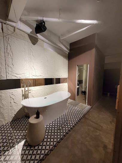 Massage Luxx Spa - BF Parañaque